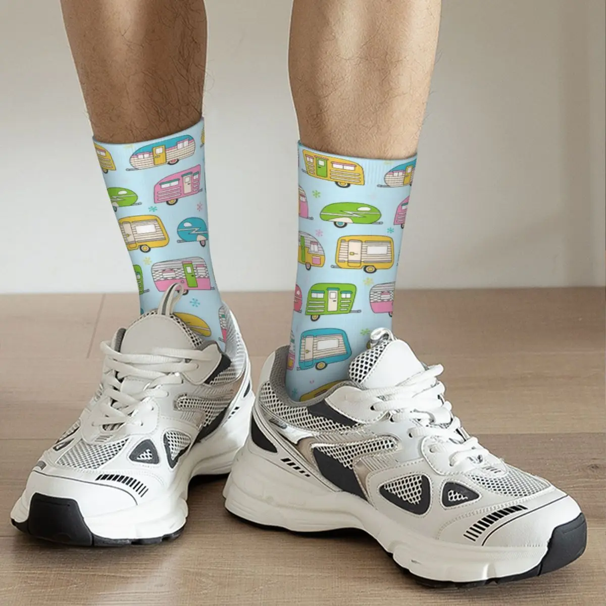 Nuovi calzini da uomo maschili Harajuku Cute Camp Caravan Sock Camping Cartoon Graphic calze da donna primavera estate autunno inverno