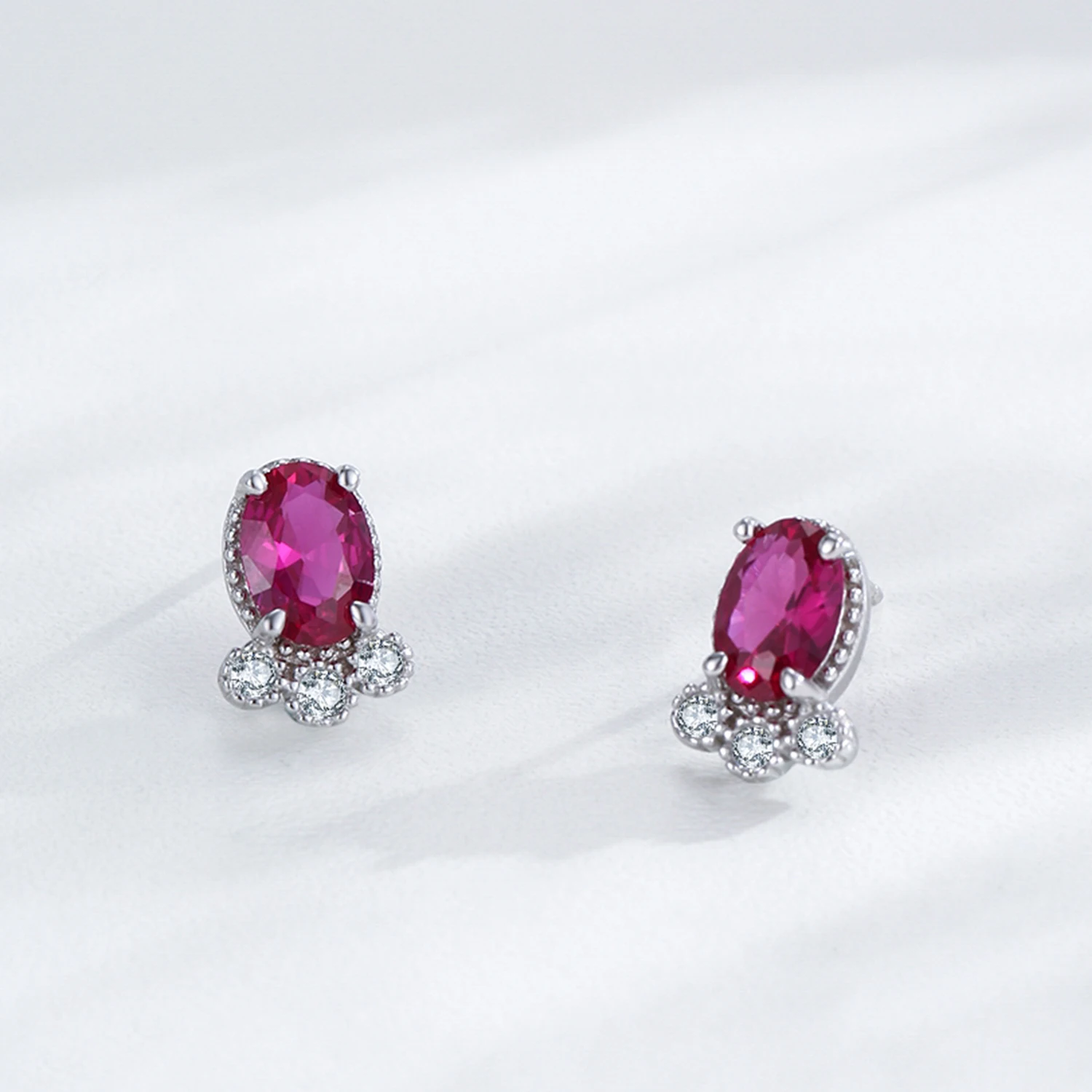 Ailmay Vintage 925 Sterling Silver Geometric Oval Red Zircon Stud Earring For Women Fashion Statement Jewelry 3