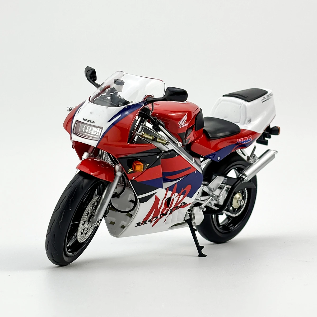 LCD Die-cast 1:12 Scale Honda NSR 250R SP Fire Chariot Simulation Alloy Motorcycle Model Fans Collection Home Metal Decoration