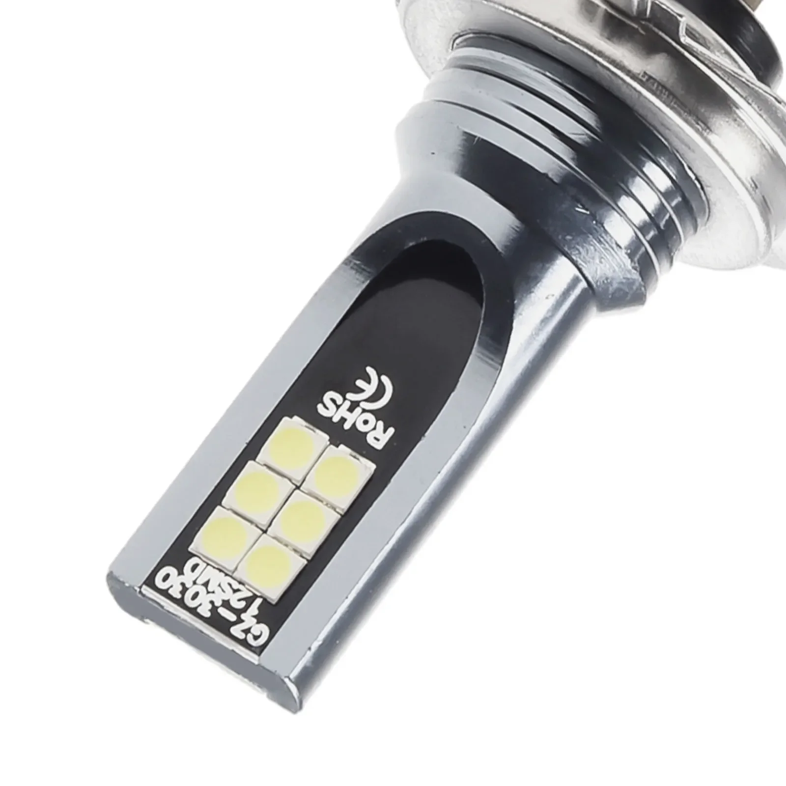 

Эффективное рассеивание тепла для длительных характеристик Светодиодные лампы для фар H7 6000K Прозрачный белый автомобильный противотуманный фонарь (4 шт.)