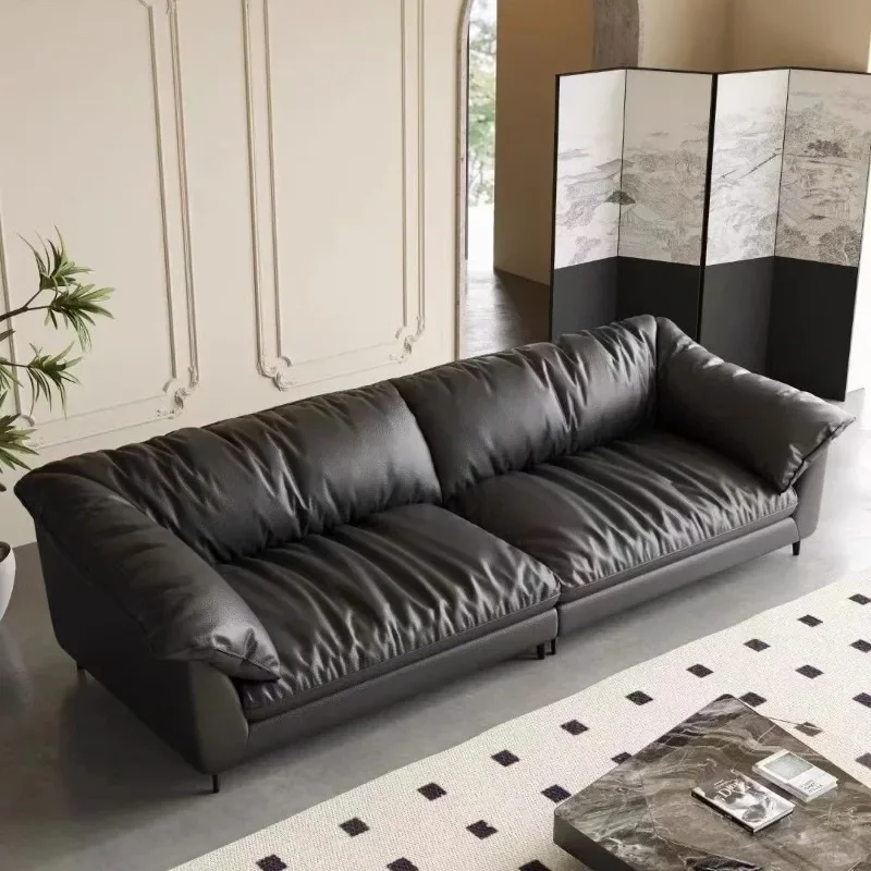 Italian minimalist leather sofa, first-layer cowhide straight-row sofa, small apartment retro double sofa in the living room