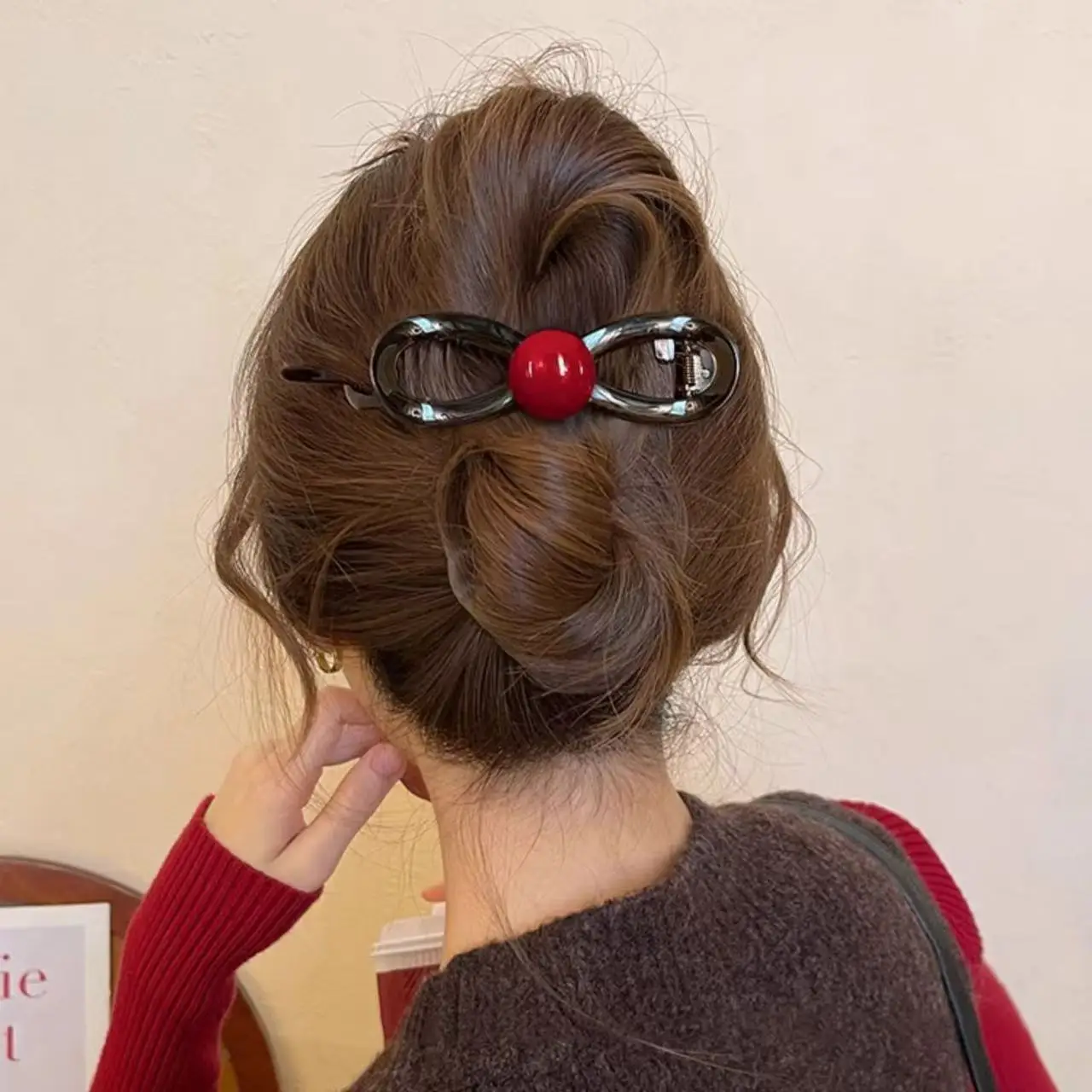 Neue gedrehte Haarspange aus Kunststoff, Imitationsperle, Haarnadel, gedrehtes Design, Haarnadel, Haarspangen, Damen-Haar-Accessoires – Detail 12