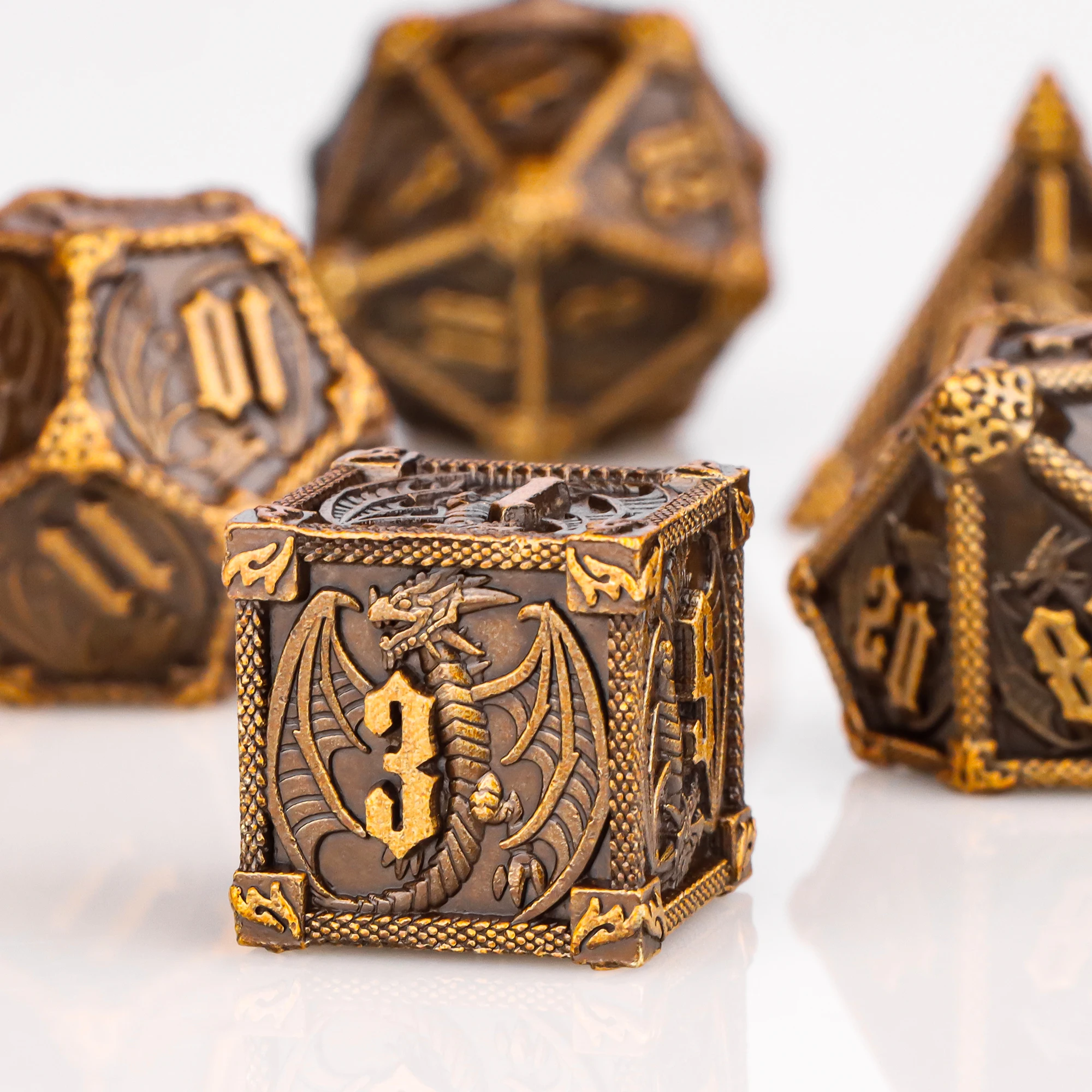 

Dragon DND Metal Dice Set for RPG D&D Dice For Dungeons And Dragons Polyheral Dice for Role Playing Games