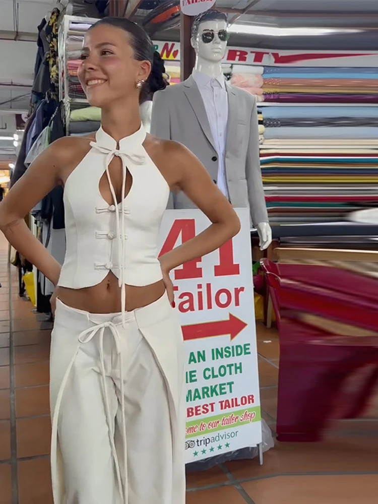 Damen-Hosenanzug, 2-teilig, ärmellos, mit Aussparungen, Schleifenknöpfen, rückenfreies, kurzes Oberteil, Schnürung, plissierte Hose, glamouröses Damen-Outfit – Detail 15