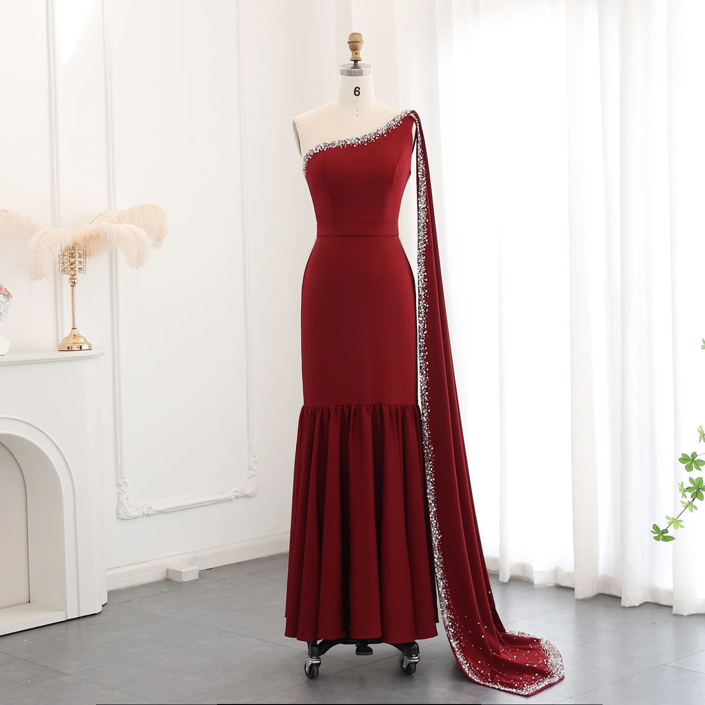 Sharon Said Burgunderrotes One-Shoulder-Abendkleid mit Cape-Ärmeln für Damen, Hochzeit, luxuriös, Dubai, formelle Partykleider SS384, individuell gestaltet