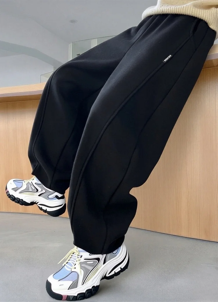 Kurze, stilvolle Kinder-Freizeithose für Frühling und Herbst, einfarbige Sport-Hose für Teenager-Jungen und -Mädchen, lässige sportliche Baumwoll-Sweatpants. – Detail 7