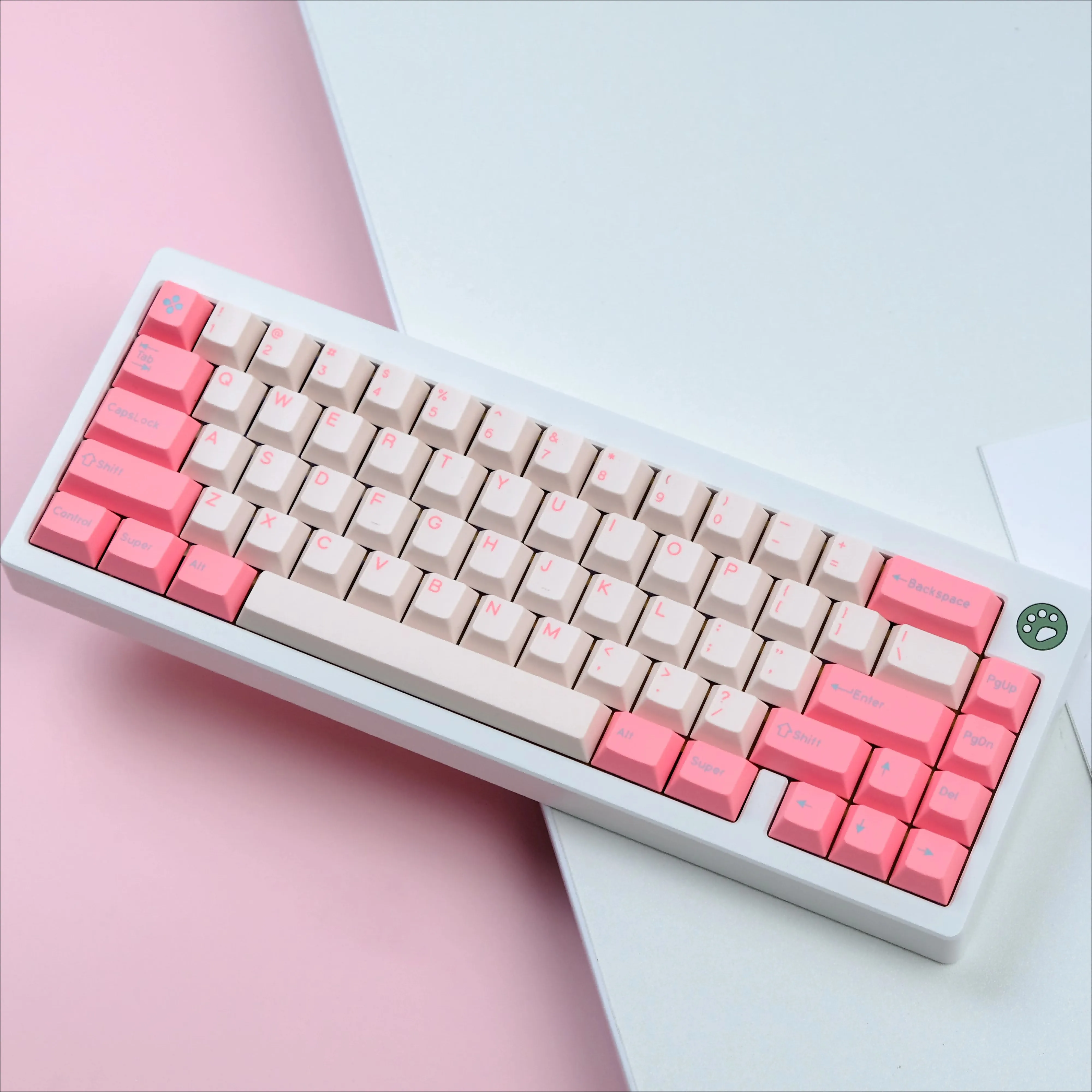 

QX GMK Valentine's Day Keycaps 170 Keys PBT Double Shot Cherry Profile Pink for 64 68 87 96 980 Customize Mechanical Keyboard