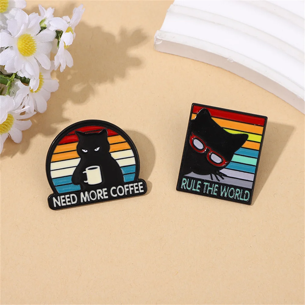 متعدد الألوان لطيف القهوة القط ليتل الوحش شارات النساء الرجال بروش فاخر لطيف المينا دبابيس الملابس والمجوهرات والاكسسوارات هدية #2