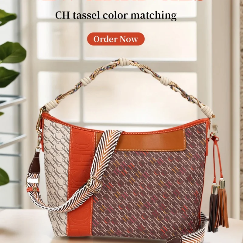 

CHCH Fashion Women's Handbag Splicing Design Dual purpose New Large Capacity Commuter Large Capacity Commuter Women's Shoulde