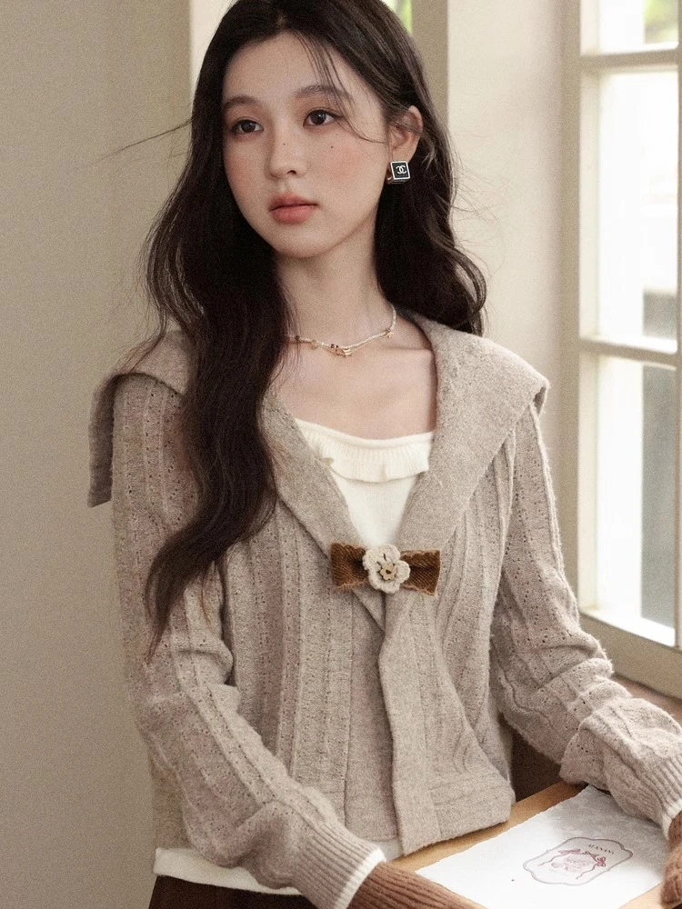 ALXNAN حجم كبير المرأة طويلة الأكمام بلايز كاذبة قطعتين ربطة القوس فيونكة البحرية طوق البلوفرات اللون حجب محبوك البلوزات D57739