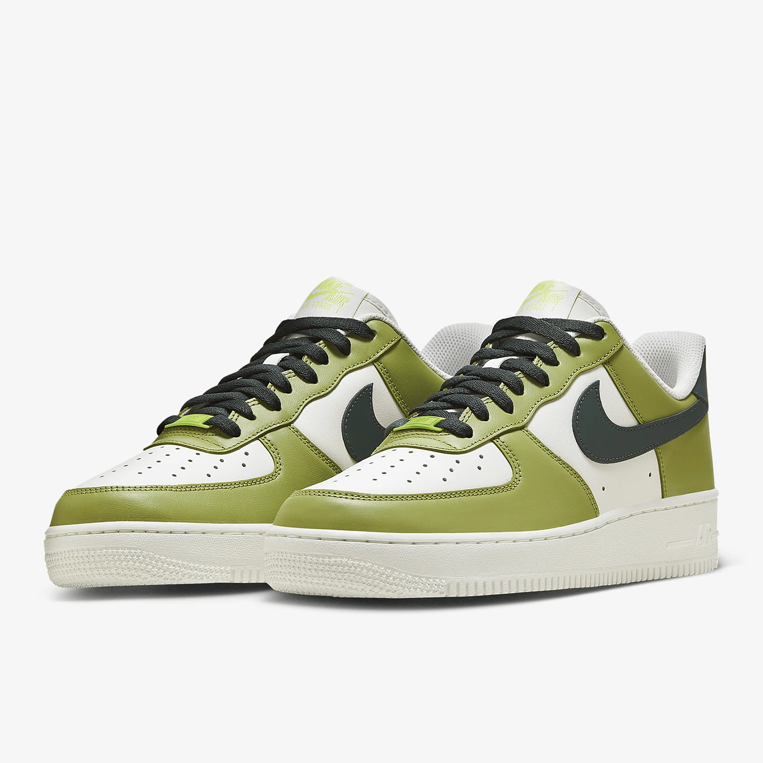 

Nike Authentic Air Force 1 07 Men's Air Force 1 Sneakers HJ3484-331