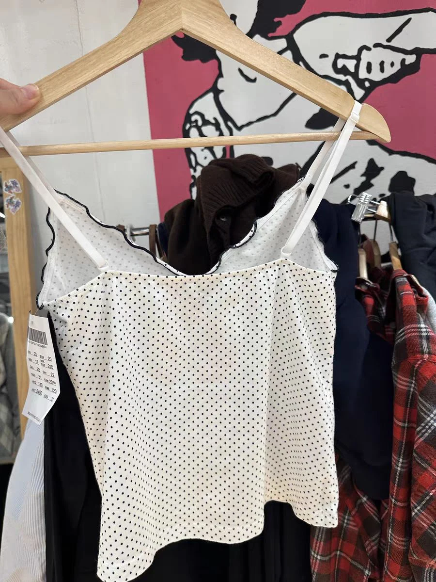 New Black Dot Bow Slim Crop Top Women Summer Fungus Trim V-neck Sleeveless Camisole Sweet Cute Preppy Style Cotton Tank Tops Y2k — zdjęcie 4