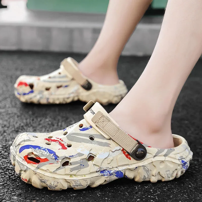 

Plus Size 47 Summer Men Sandals Clogs Outdoor Garden Clogs Hole Shoes Male Casual Shoes Water Shoes Comfort Home Soft Slippers