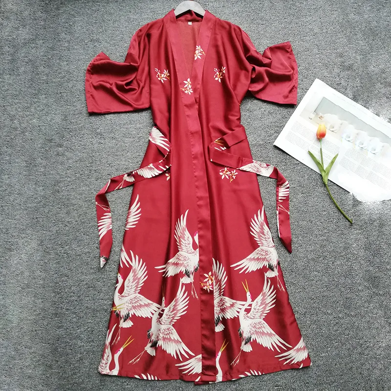 

Silk Nightgown Female Bridesmaid Wedding Gown Bride Crane Embroidered Nightgown Loose Large Size Bathrobes Tracksuit Long Robe