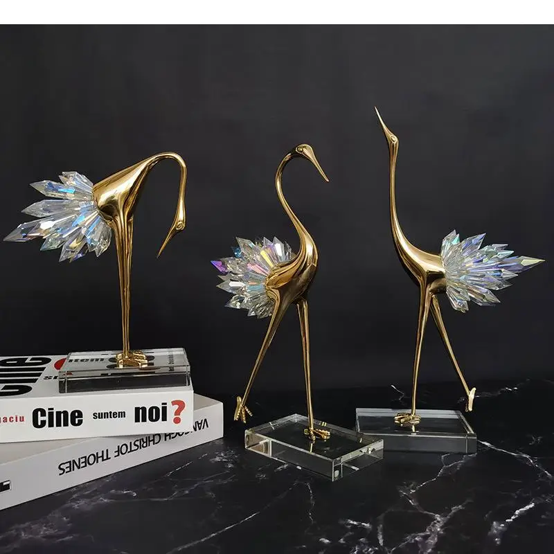 

Light Luxury Brass Crystal Crane Animal Sculpture Desktop Ornament Living Room Decoration Home Housewarming Gift