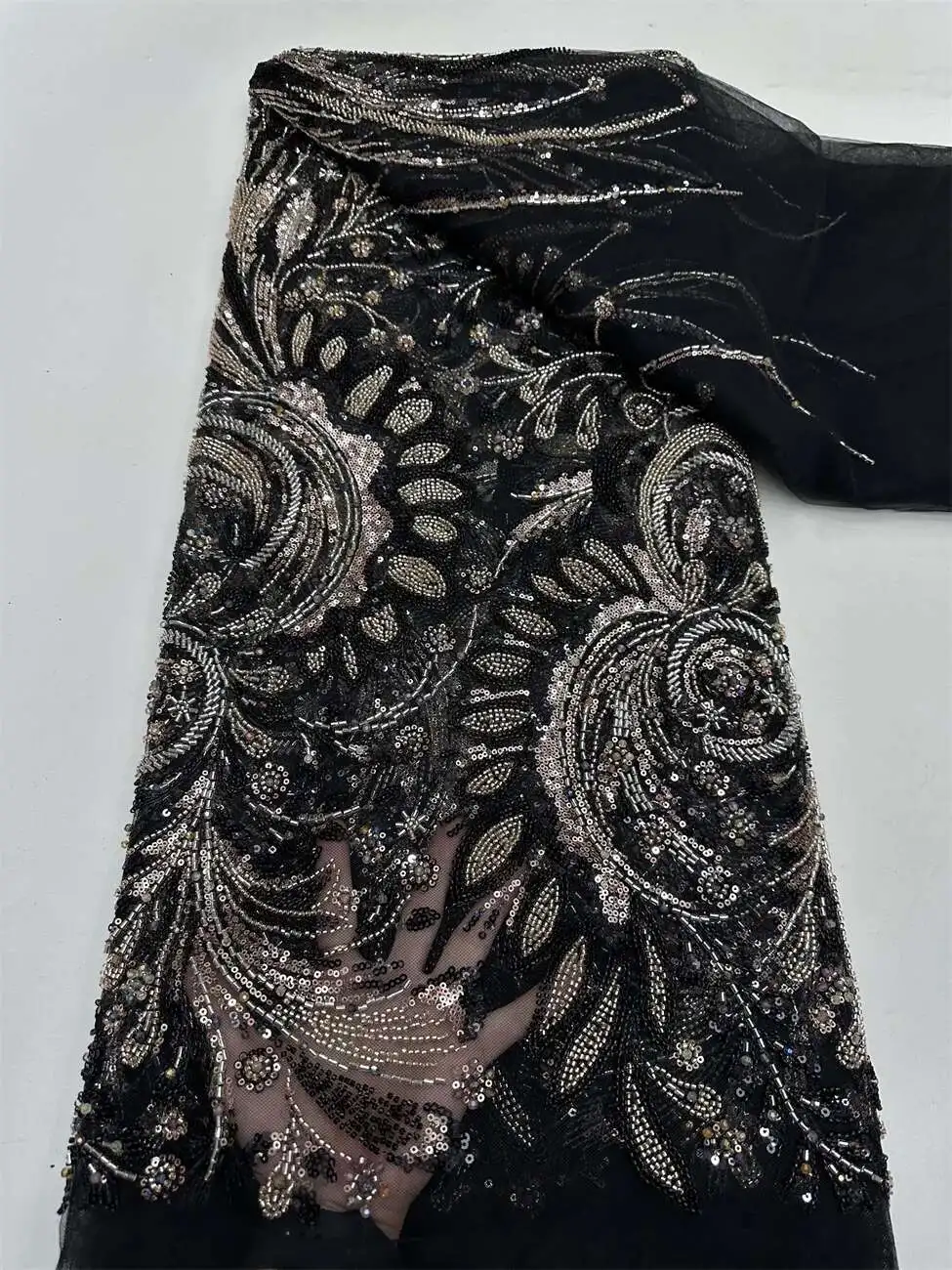 

Nigerian Luxury Beaded Tulle Embroidery Lace Fabric, French Heavy Handmade Sequins, Net Lace Fabric for Bridal Dress, Fashion