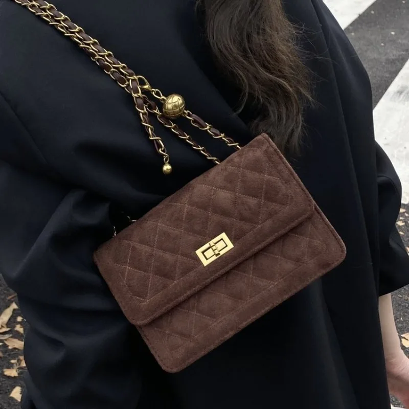 

Элегантные сумки для подгузников для женщин, минималистичная кожаная сумка через плечо, большая вместимость, простой винтажный стиль, модная роскошная сумка.