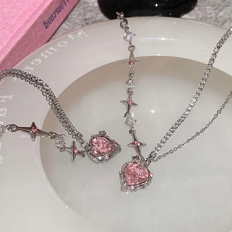 Kpop Black Heart Pendant Necklace Punk Shiny Rhinestone Star