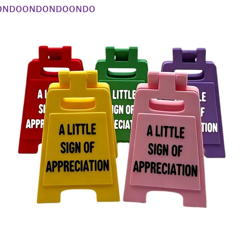 Colorful Mini Plastic Desktop Signs With Decorative Text Non-slip Base Desk Ornament for Office Home Decoration