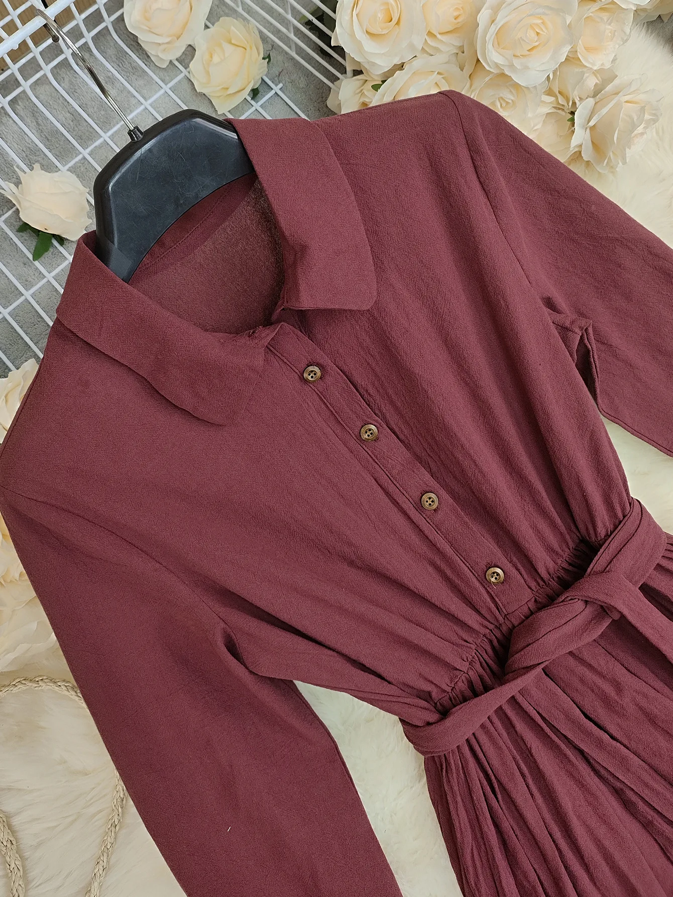 Nova moda casual retro manga longa gola virada para baixo único breasted cor sólida alargamento e ajuste rendas fino ajuste tornozelo comprimento dr