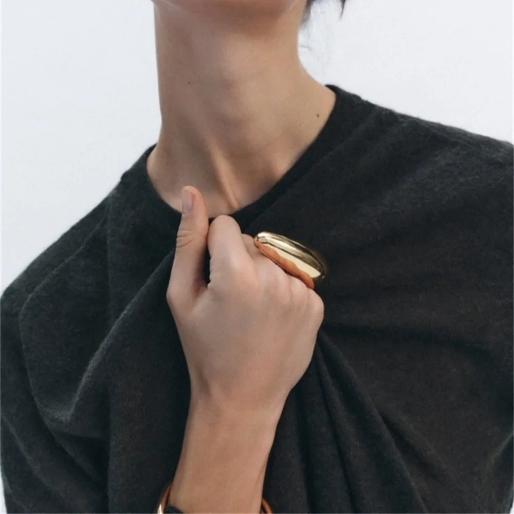 Exaggerated Geometric Gold Sliver Color Large Water Drop Ring Big Luxury Punk Vintage Jewelry 2024 New Trend for Women