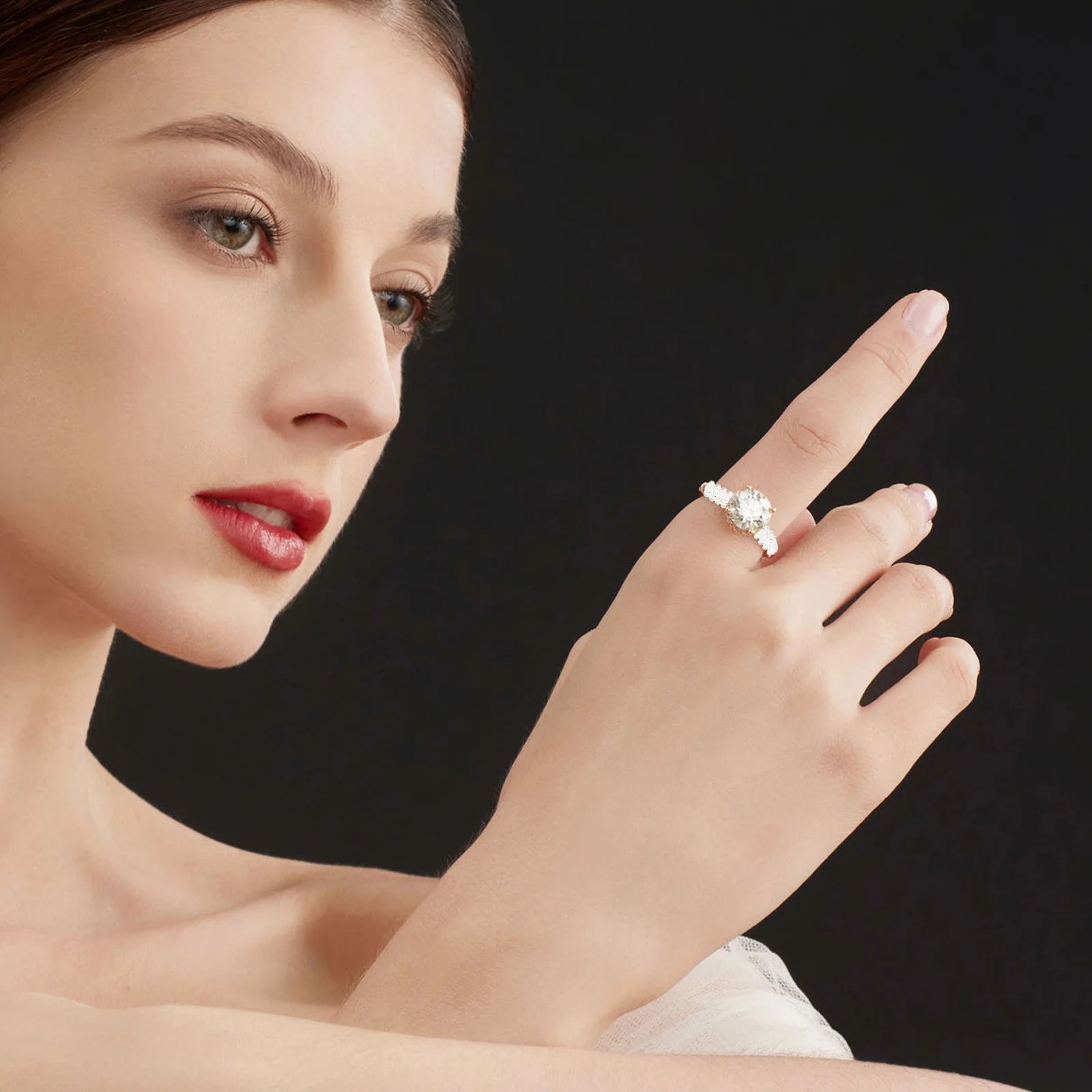 

15Pcs Spiral Ring Size Adjuster Invisible Tightener for Loose Jewelry Sizer Resizing Tool Fitter Guard Ring Size Adjuster