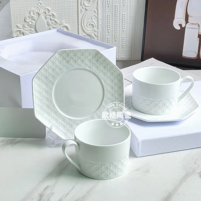 

European Afternoon Tea Teacup Bone China Coffee Cup Saucer Set Modern Minimalist Tableware