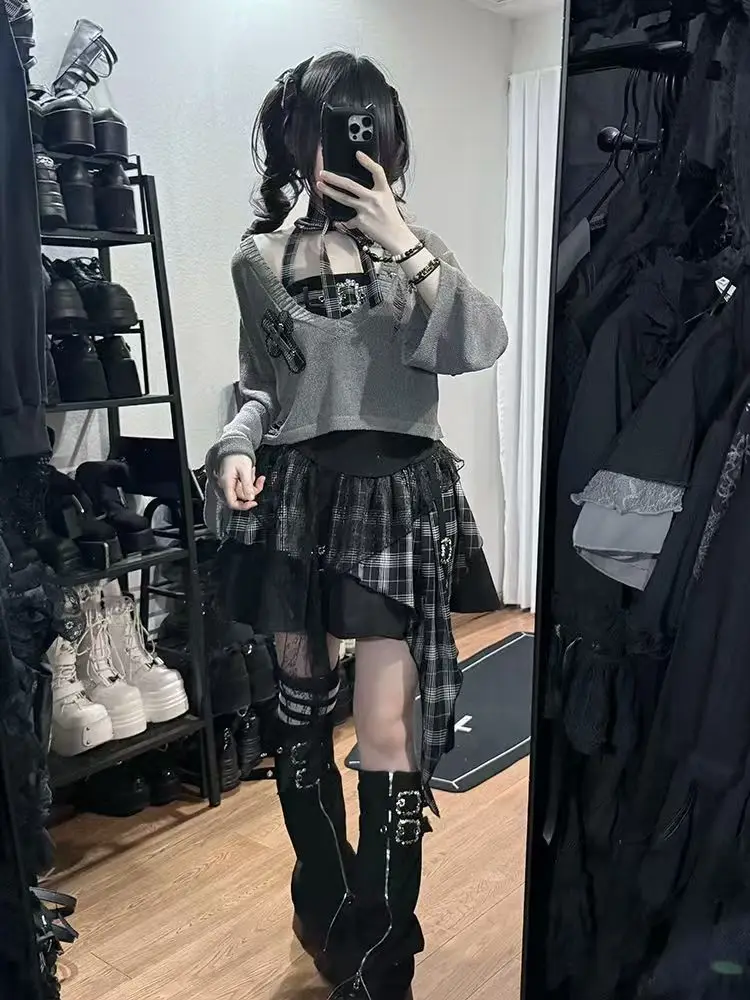 2026 New Gothic Y2K Women Hanging neck vest with large opening gray cover and irregular splicing plaid half skirt 2-piece set