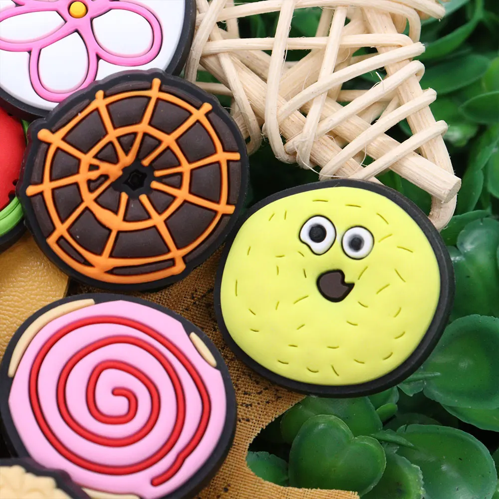 Wholesale 50pcs Mix Delicious Food Donuts Shoes Button Charms Children Garden Sandals Accessories for Bracelet