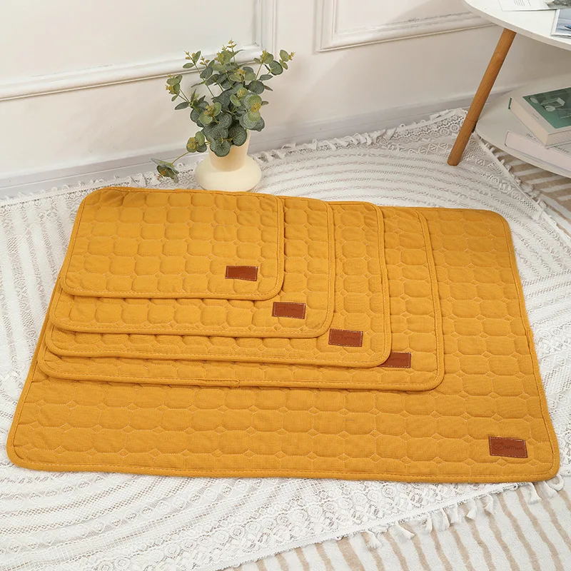 Washable Pet Waffle Mat Pet Diaper Mat Reusable Mats for Dogs Dog Bed Urine Washable Dog Training Pad Four Seasons Pet Mat