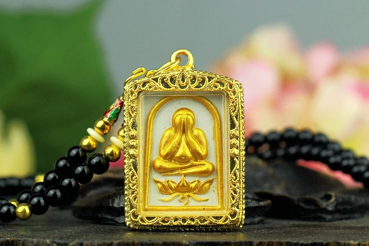 Southeast Asia Thailand Temple talisman bring wealth money GOOD LUCK BLESS safe YAN MIAN FO God Buddha Pendant Amulet