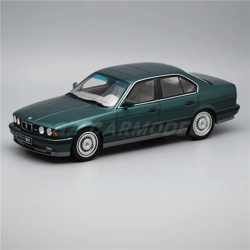 

OTTO 1:18 E34 M5 зеленая имитация ограниченной серии смола металлическая статическая модель автомобиля игрушка в подарок