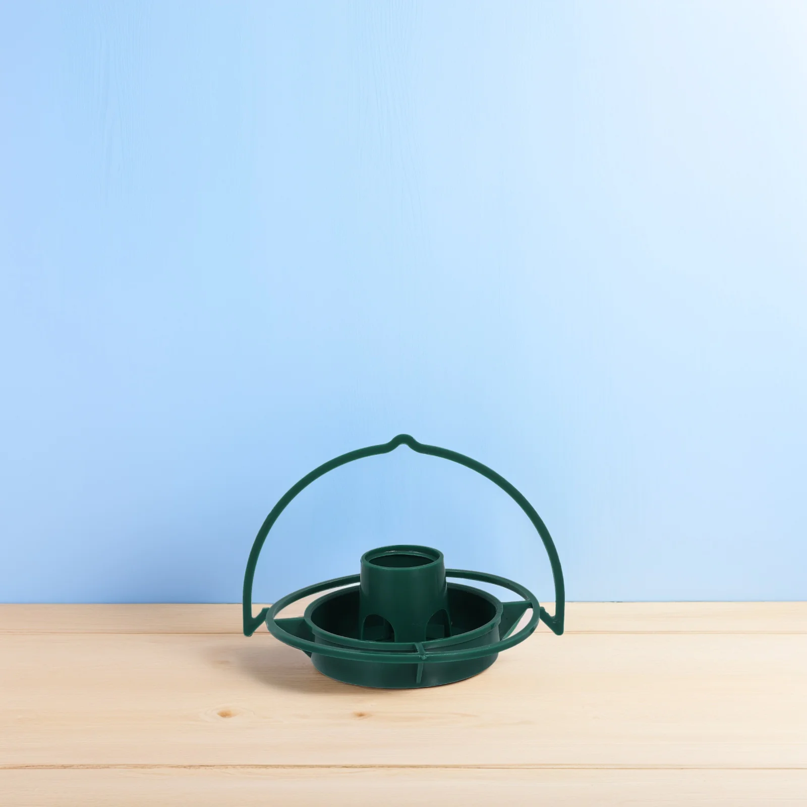 

1pc Bird Feeder Stand Balcony Tray Water Outdoor Feeding Station Hanging Automatic Feed Wild Birds Plastic Garden Pet Supplies