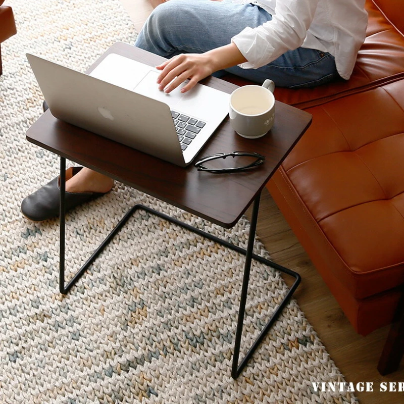 Japanese C-shaped side table, sofa side corner table, INS industrial style Z-shaped bedside table, simple coffee table