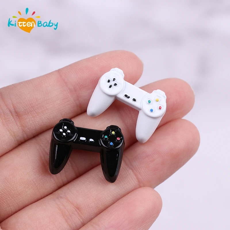 

1:12 Dollhouse Electronic Mini Toys Model Gamepad Simulation Wireless Game Controller Doll House Furniture Decor Accessories