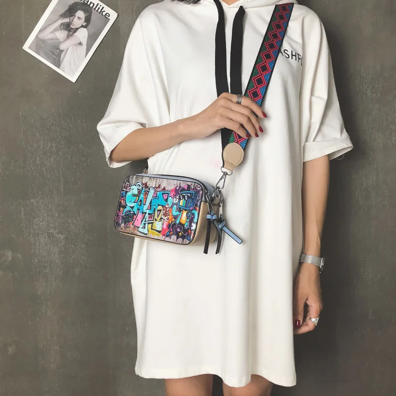 Urban Graffiti Art Sling Bag Trendy PU Crossbody Bag with Adjustable Strap for Daily Casual Use for Women