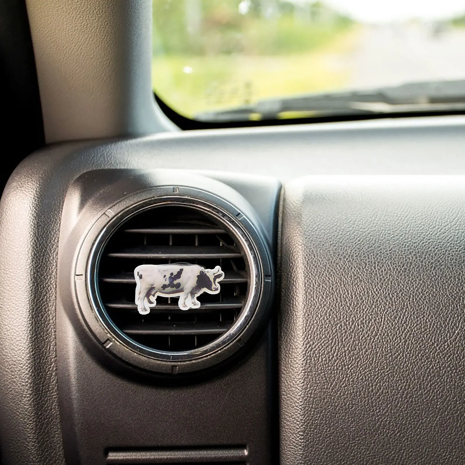 

Car Air Outlet Decoration Cow Shaped Acrylic Vent Clip Creative Aroma Diffuser For Car Interior Cute Dashboard Decor Auto
