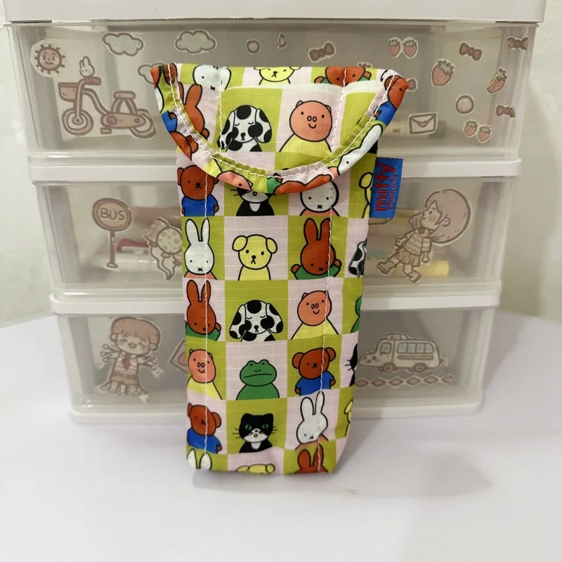 Kawaii Miffy Brillen-Aufbewahrungstasche Niedliche Hasen-Sonnenbrillentasche Cartoon-Sonnenbrillen-Schutztasche mit Magnetverschluss Geschenk-Spielzeug – Detail 4