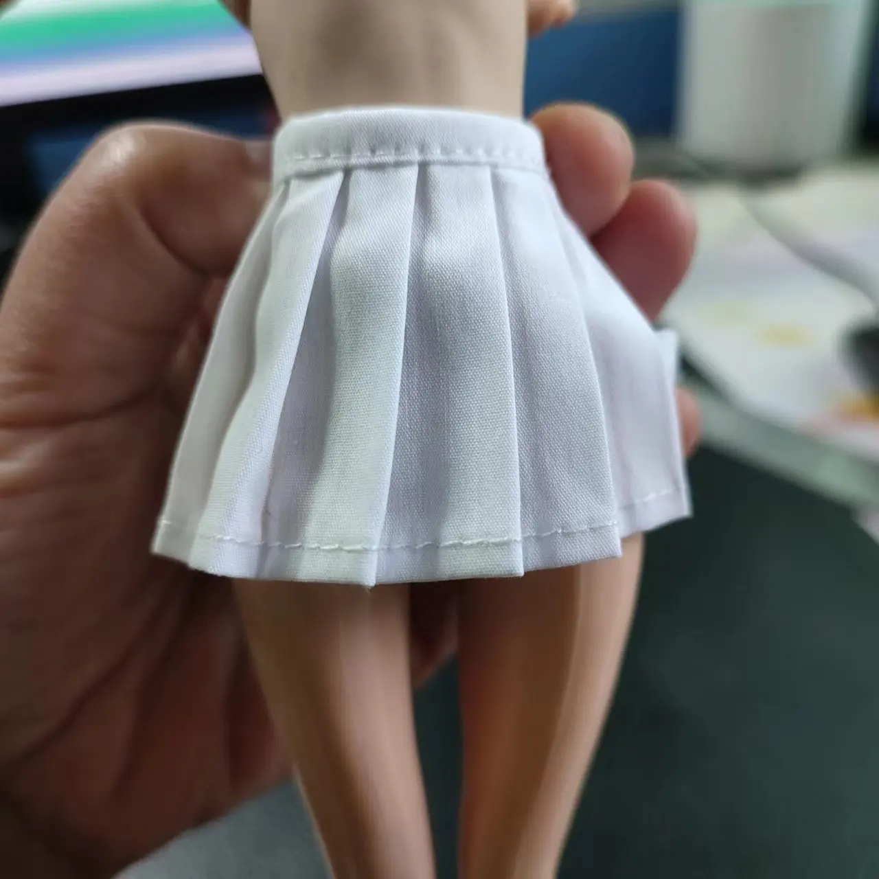 En STOCK, ropa femenina a escala 1/6, Falda plisada para niñas y estudiantes, Falda corta, minifalda apta para modelo de cuerpo de figura de acción de 12 pulgadas