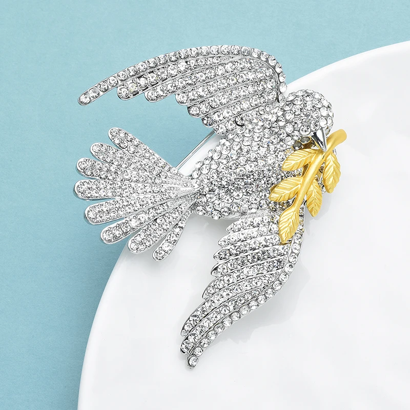 Wuli&baby Luxury Flying Bird Brooches For Women Shining Taking Branch Birds Vintage Party Office Brooch Pins Gifts