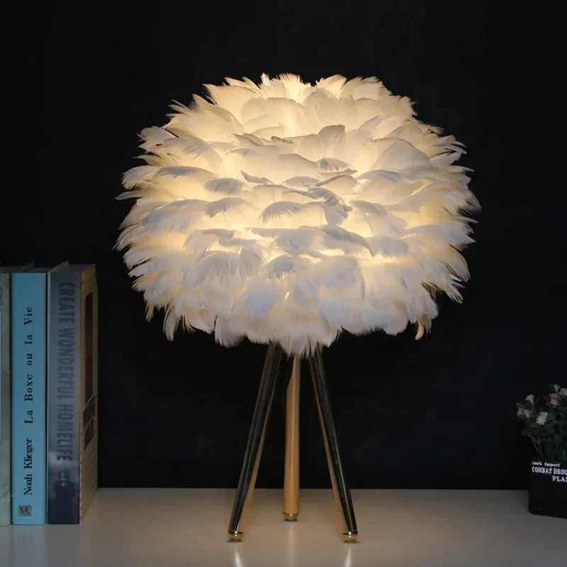 Simple Elegant Modern Tripod Desk Lights Night Light Wedding Room Kids Living Room LED Feather Table Lamp