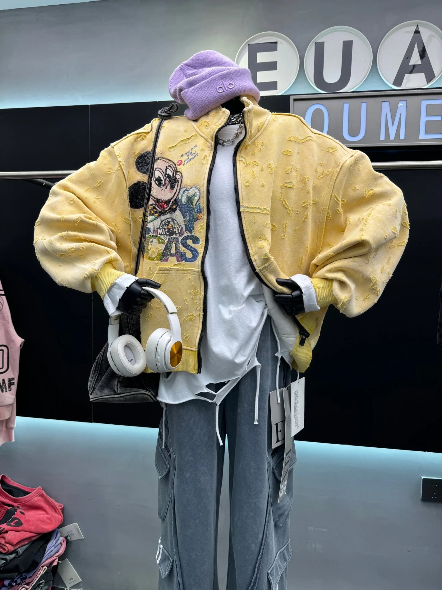 European Style Cartoon Zipper Jacket 2025 Autumn New Heavy-duty Ripped Sequin Cartoon Sweatshirt Casual Loose Coat Sweatshirt