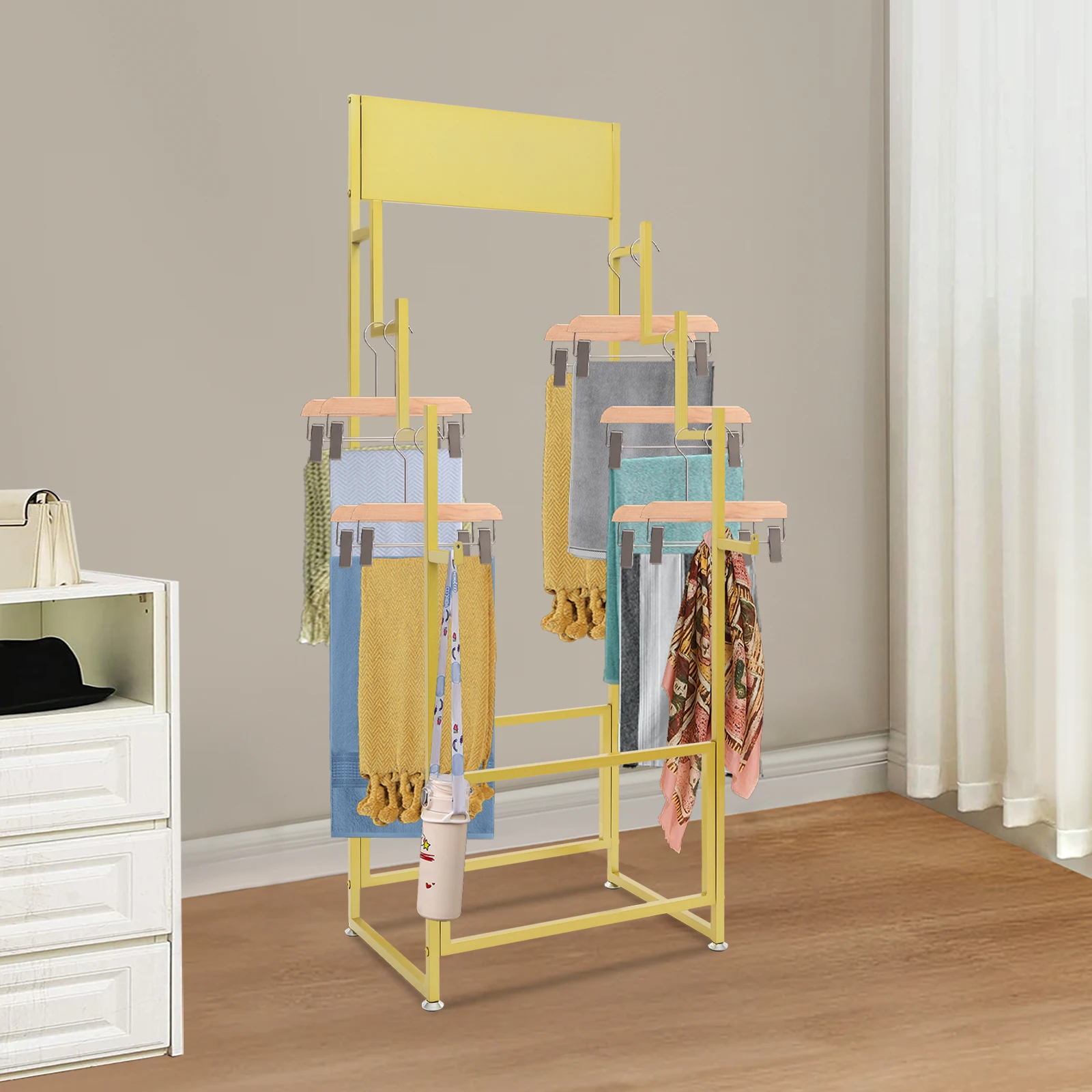 

Freestanding Carpet & Scarf Display Rack Heavy Duty Golden Iron Clothing Display Stand for Stores & Home