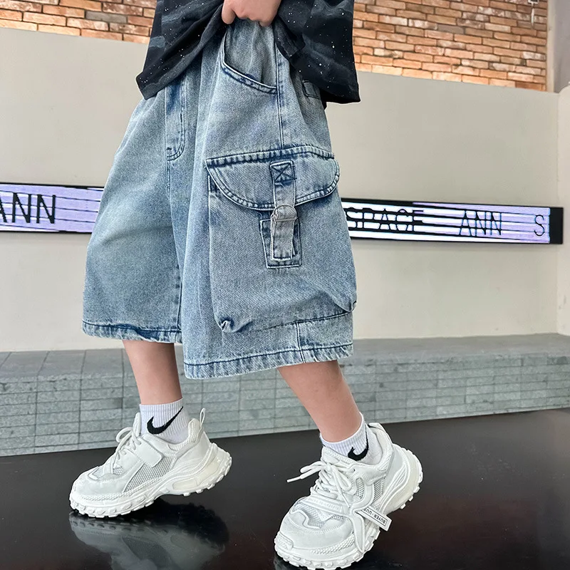 Boys Pants Handsome Stylish Fried Street Jeans 2024 New Fashion All-match Children Five Division Shorts Summer Children Wear