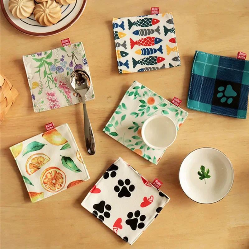 

1Pc 11x11cm Small Square Table Cup Holder Mat Flower Printed Oil-proof Heat Insulation Pad Home Decor