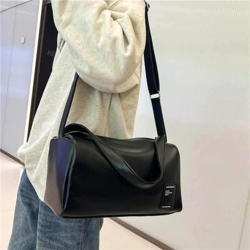 Sac à bandoulière grande capacité pour femme, oreiller, voyage, loisirs, tendance, commconsulsports et fitness, nouveau