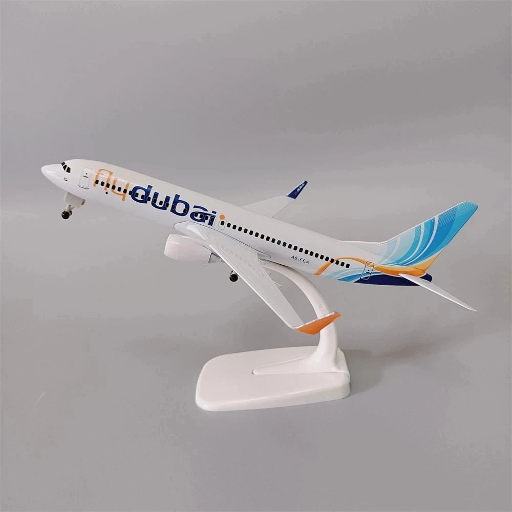 

20cm Alloy Metal Air Fly Dubai Airlines B737 Diecast Airplane Model Dubai Boeing 737-800 Airways Plane Model Aircraft w Wheels