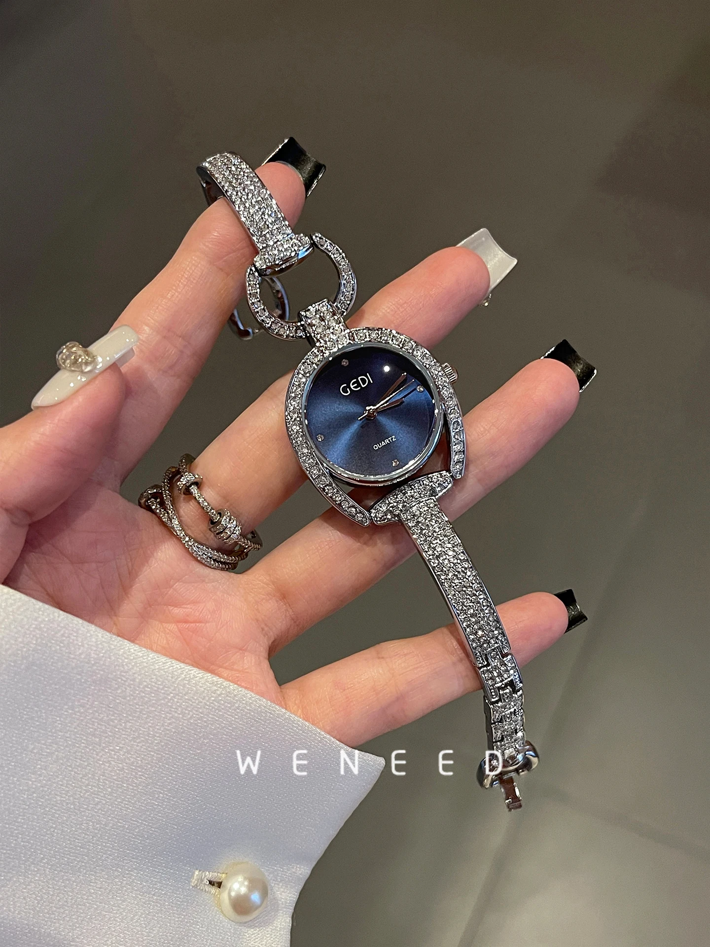 

2025 New Sapphire Blue Watch for Women, Luxury Steel Strap Watch for Women, Gift for Women, Premium Watch, Women's Accessories