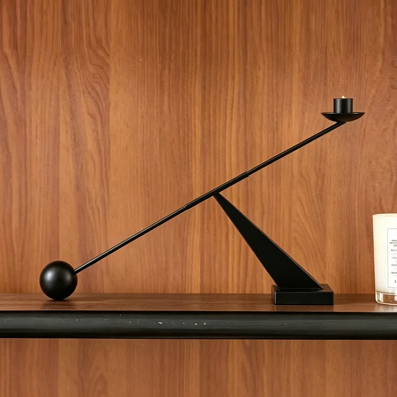 Metal Candlestick Ornament High-end Creative Geometric Lines Black Restaurant Candlelight Dinner Ornament