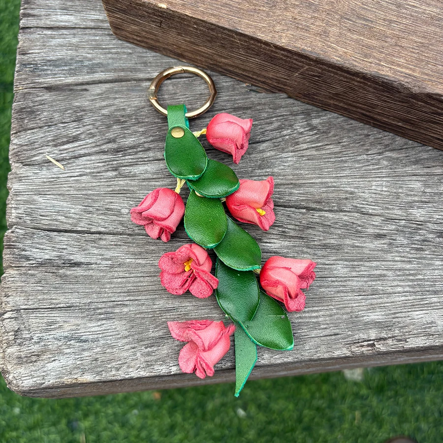 Cowhide Flower Shaped Bag Charm Flower Keychain Bag Pendant Creative Pendants Luxury Bag Gifts Accessories New